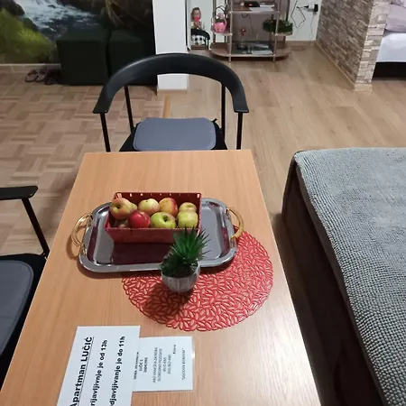 Lucic アパート Višegrad